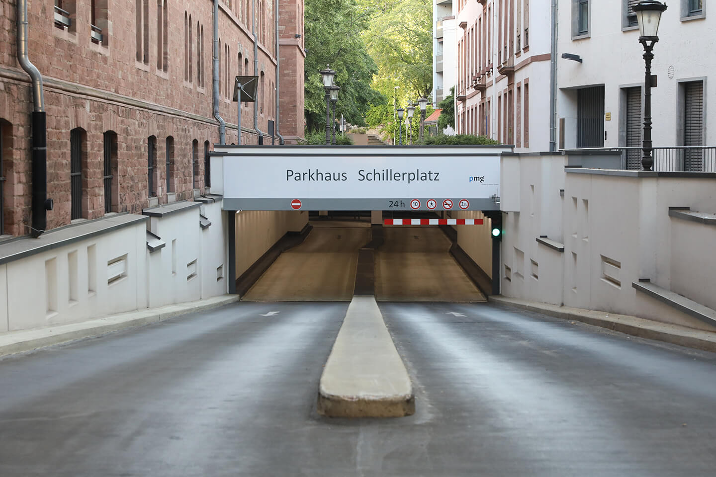 Parkhaus Schillerplatz - PMG Parken In Mainz GmbH